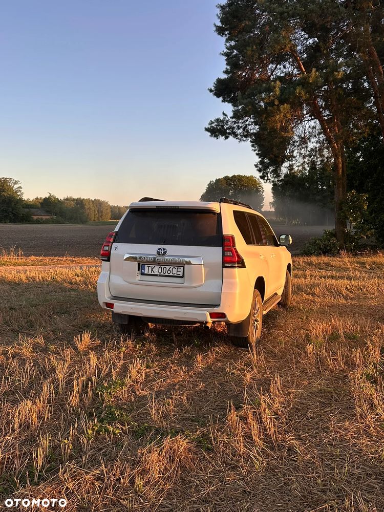 Toyota Land Cruiser LC 2.8 D-4D Prestige - 10