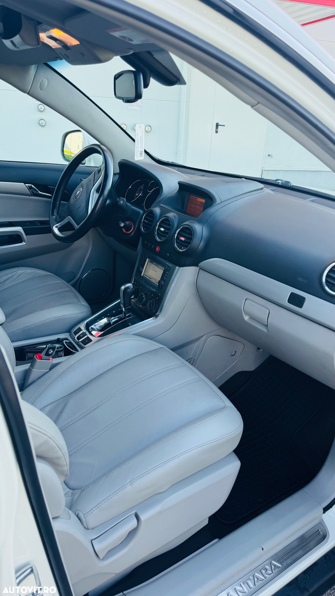 Opel Antara - 10
