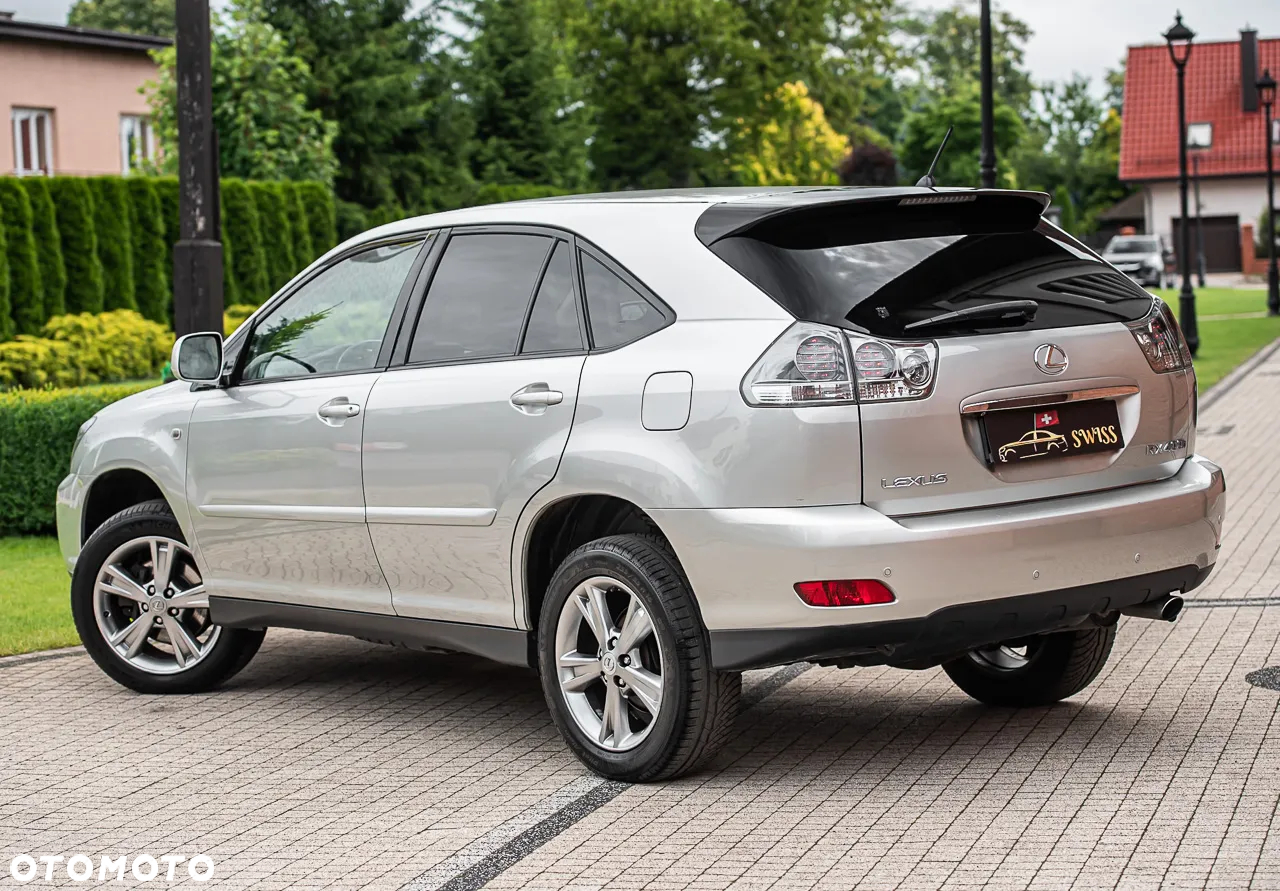 Lexus RX - 9