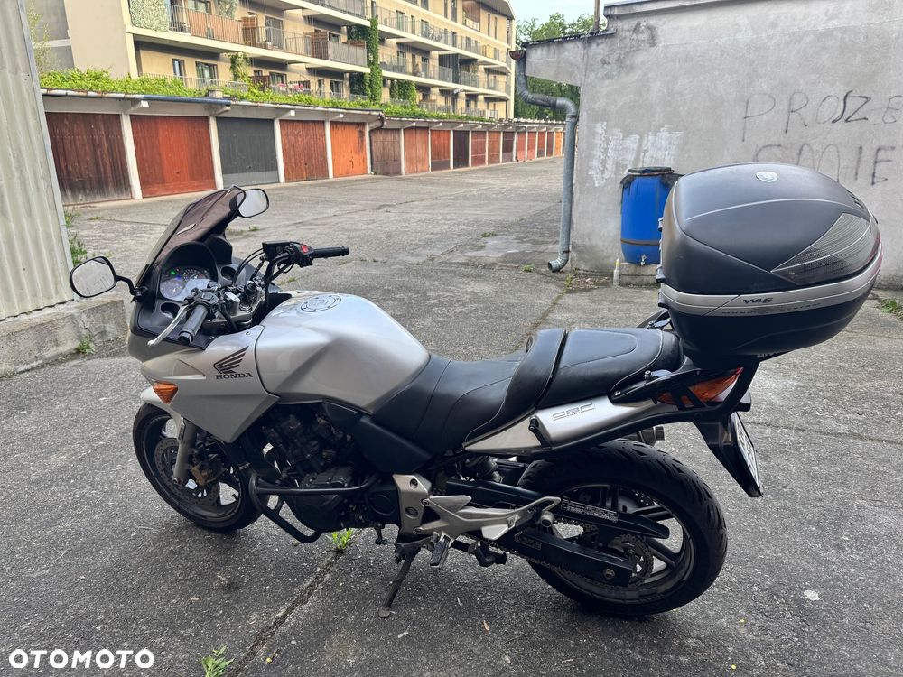 Honda CBF - 7