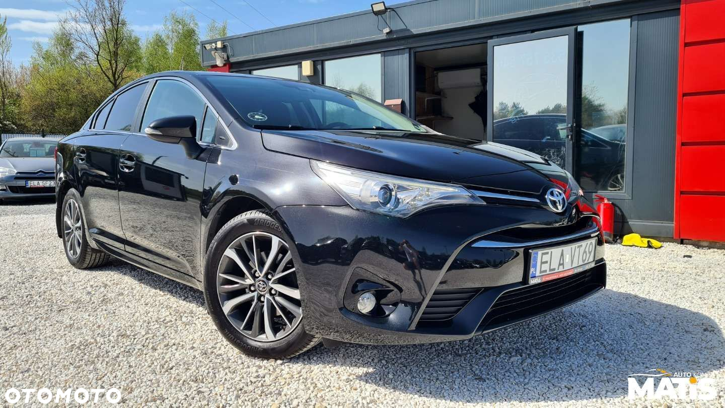 Toyota Avensis - 13
