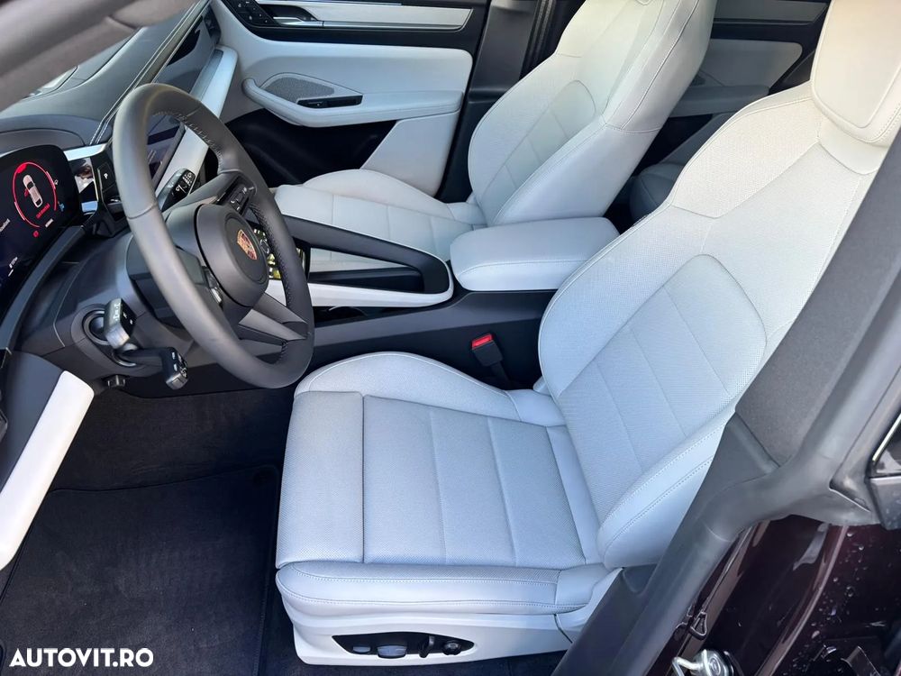 Porsche Macan 4 100 kWh - 12