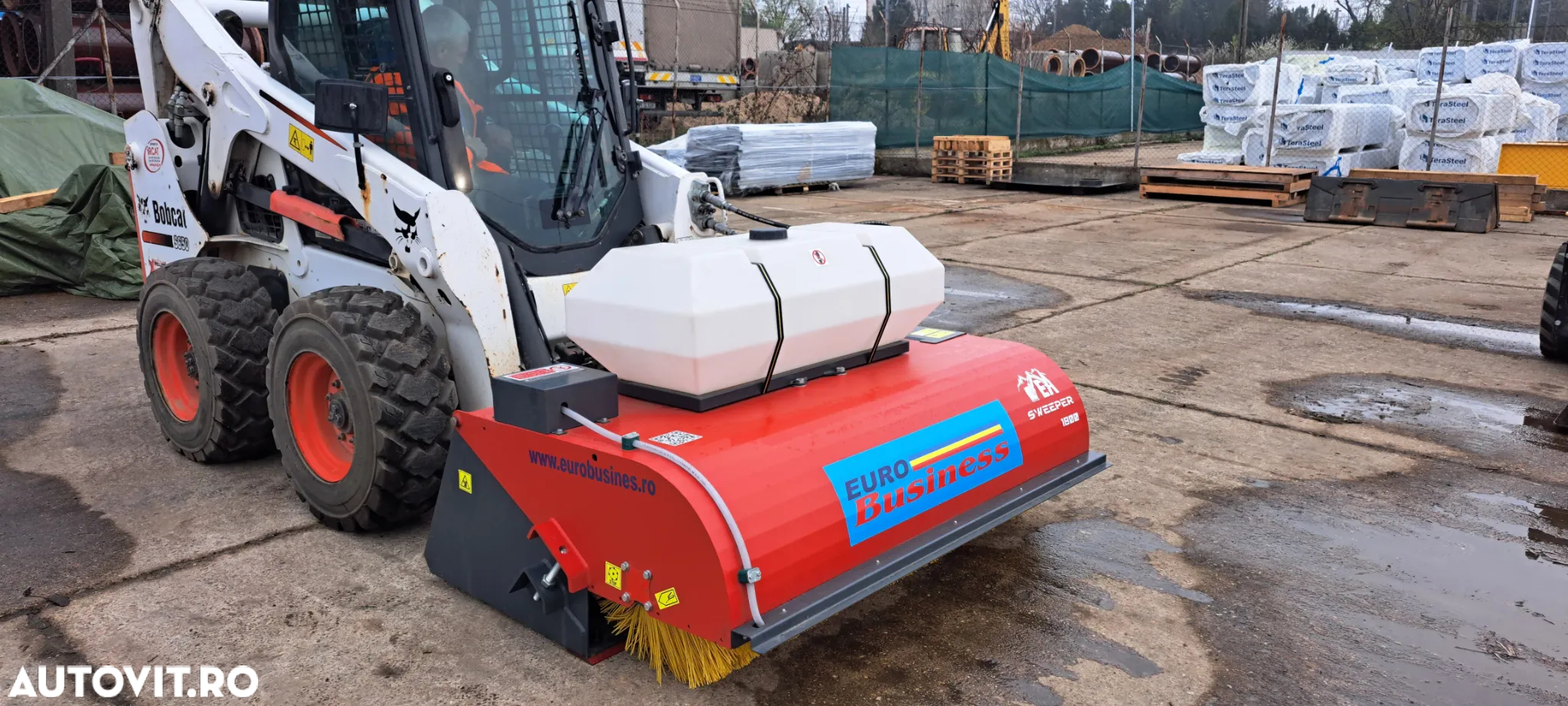 Perie stradala/asfalt mini incarcator BOBCAT KOMATSU - 3