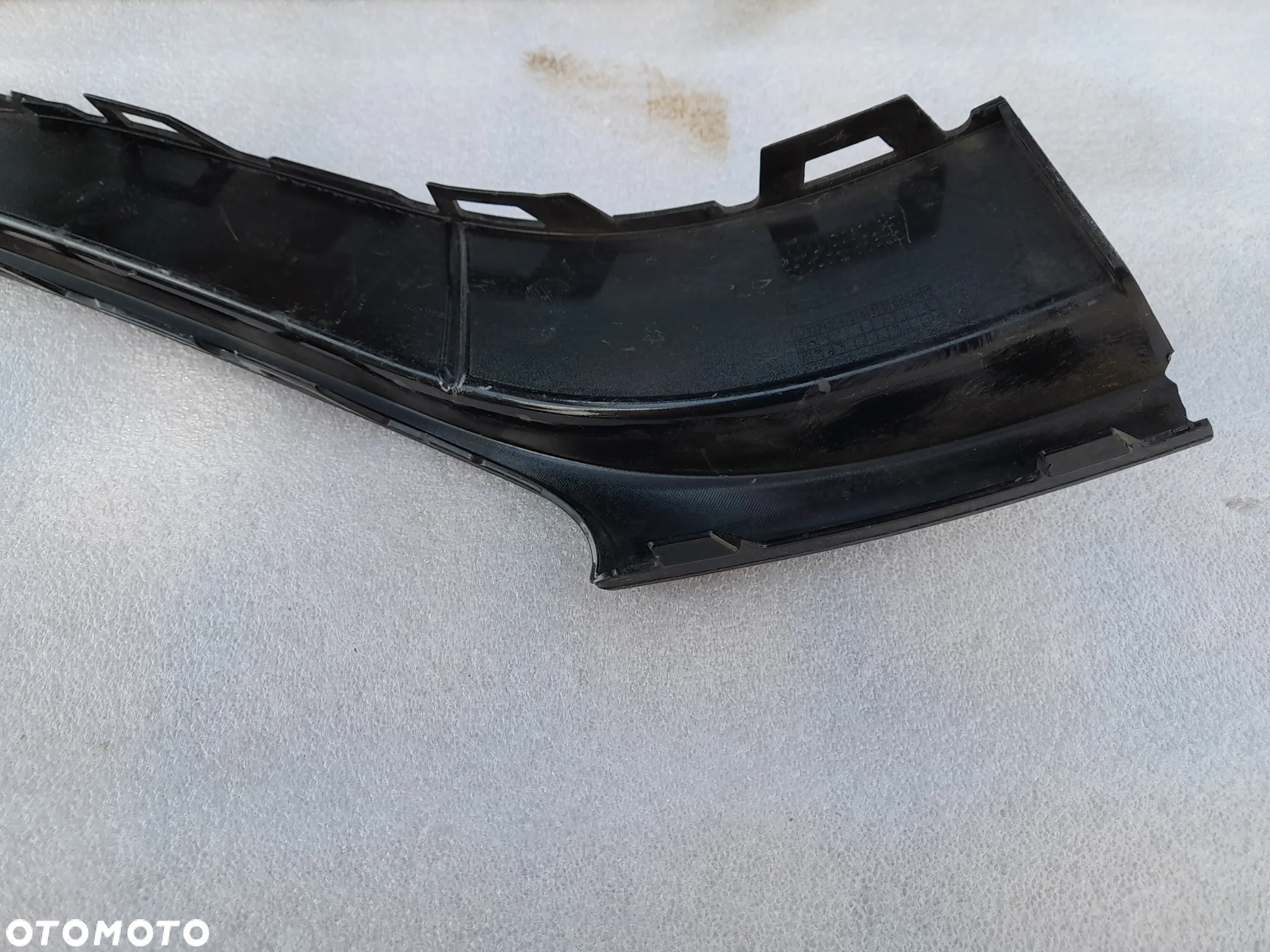 LEWA KRATKA CHROM ZDERZAKA VARTEON LIFT R-LINE  3G8853665E - 5