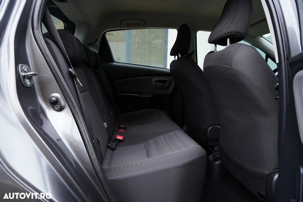 Toyota Yaris 1.33 VVT-i Multidrive S Life - 8