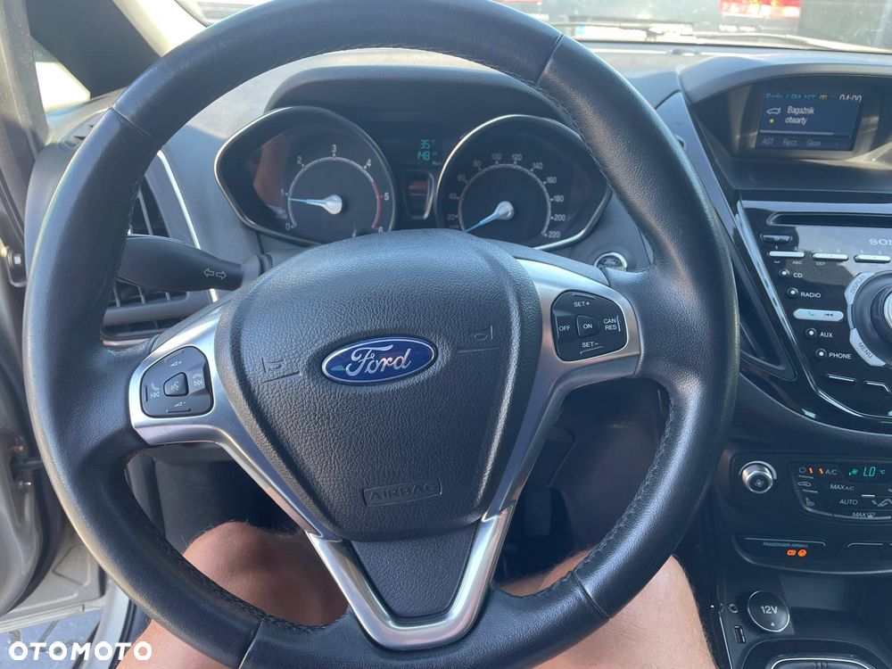 Ford B-MAX 1.6 TDCi SYNC Edition - 13