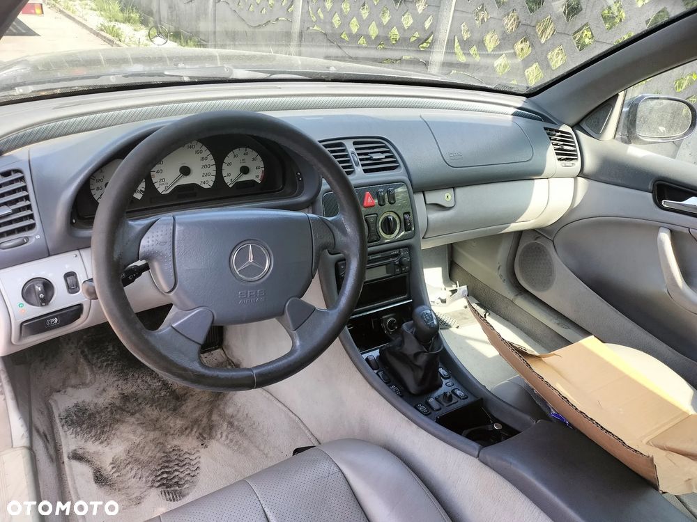 MERCEDES CLK CABRIO W208 366 LIFT M111.945 ZDERZAK PRZEDNI KOMPLETNY DACH DRZWI PRZÓD MASKA BŁOTNIK LAMPA PAS PRZEDNI KLAPA SZYBA LUSTERKO LAMPA SILNIK SKRZYNIA CAŁY NA CZĘŚCI - 4