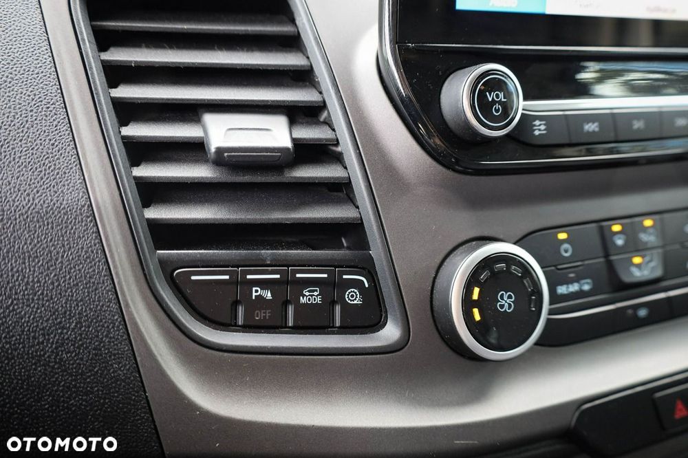 Ford Transit - 10