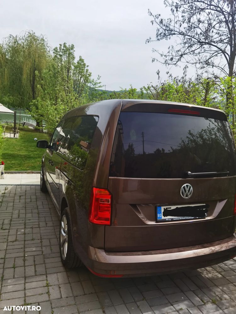 Volkswagen Caddy Maxi 2.0 TDI Comfortline - 9