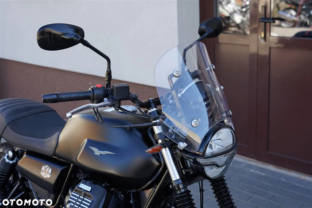 Moto Guzzi V7 - 13