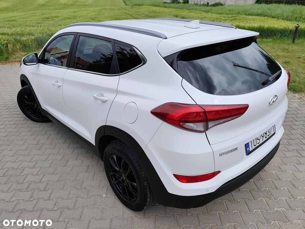 Hyundai Tucson - 2