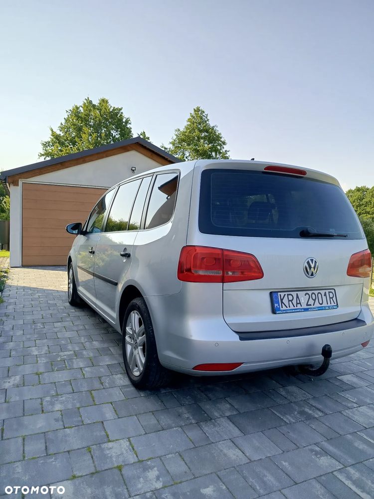Volkswagen Touran 1.6 TDI DPF BlueMotion Technology Comfortline - 10