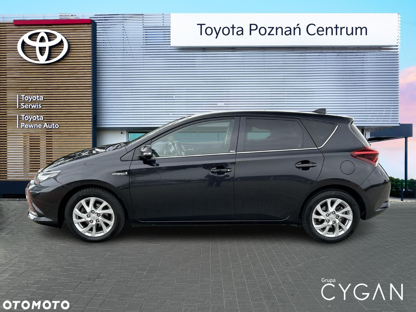 Toyota Auris - 2
