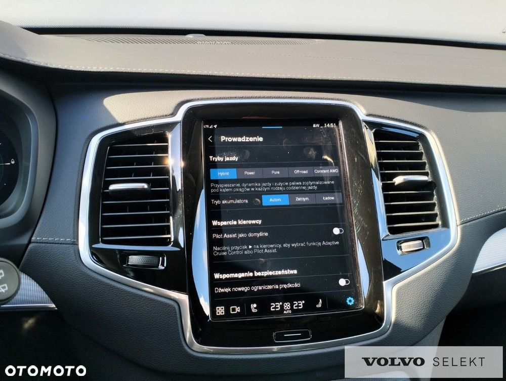 Volvo XC 90 - 21