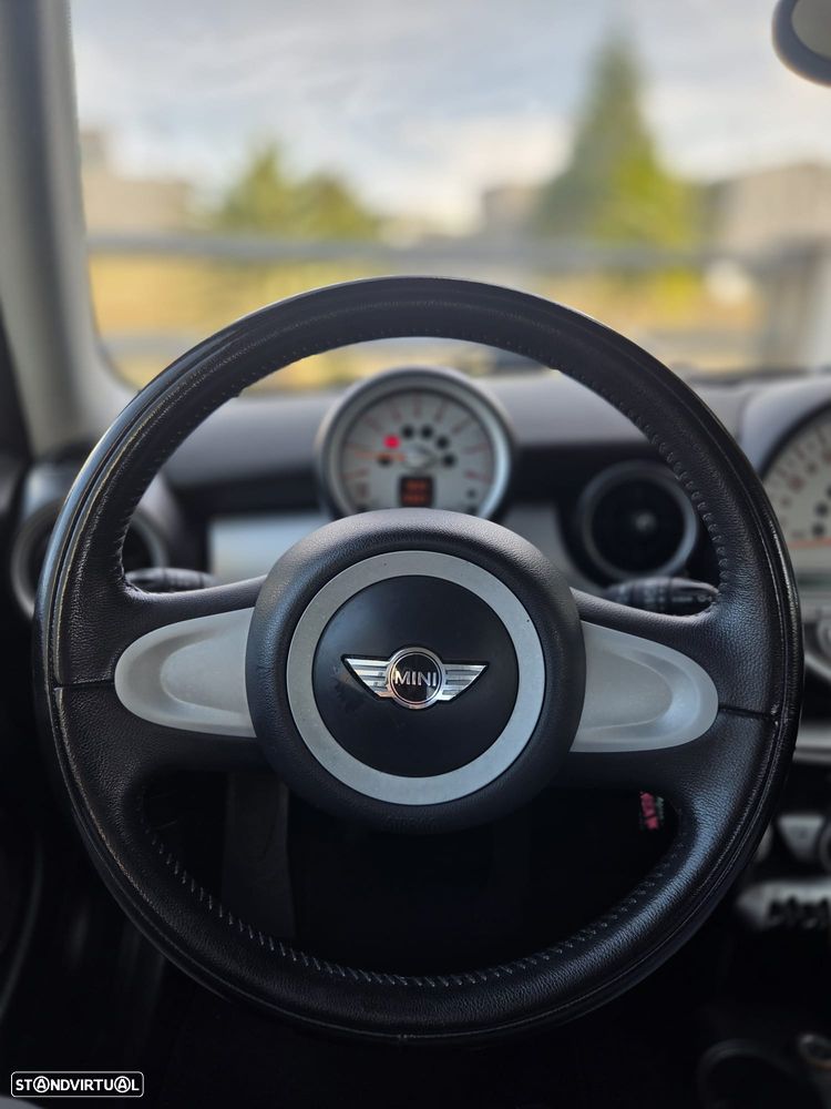 MINI 3 Portas One 1.4 - 30