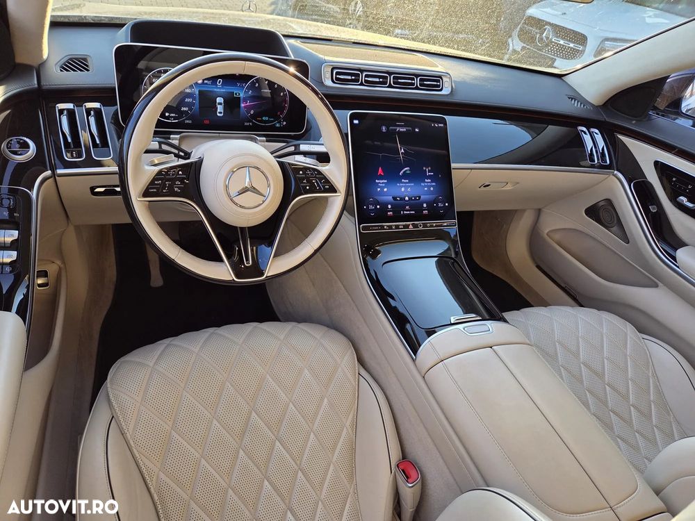 Mercedes-Benz S 500 4MATIC L 9G-TRONIC - 32