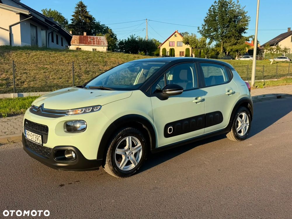 Citroën C3 1.2 PureTech Exclusive - 1