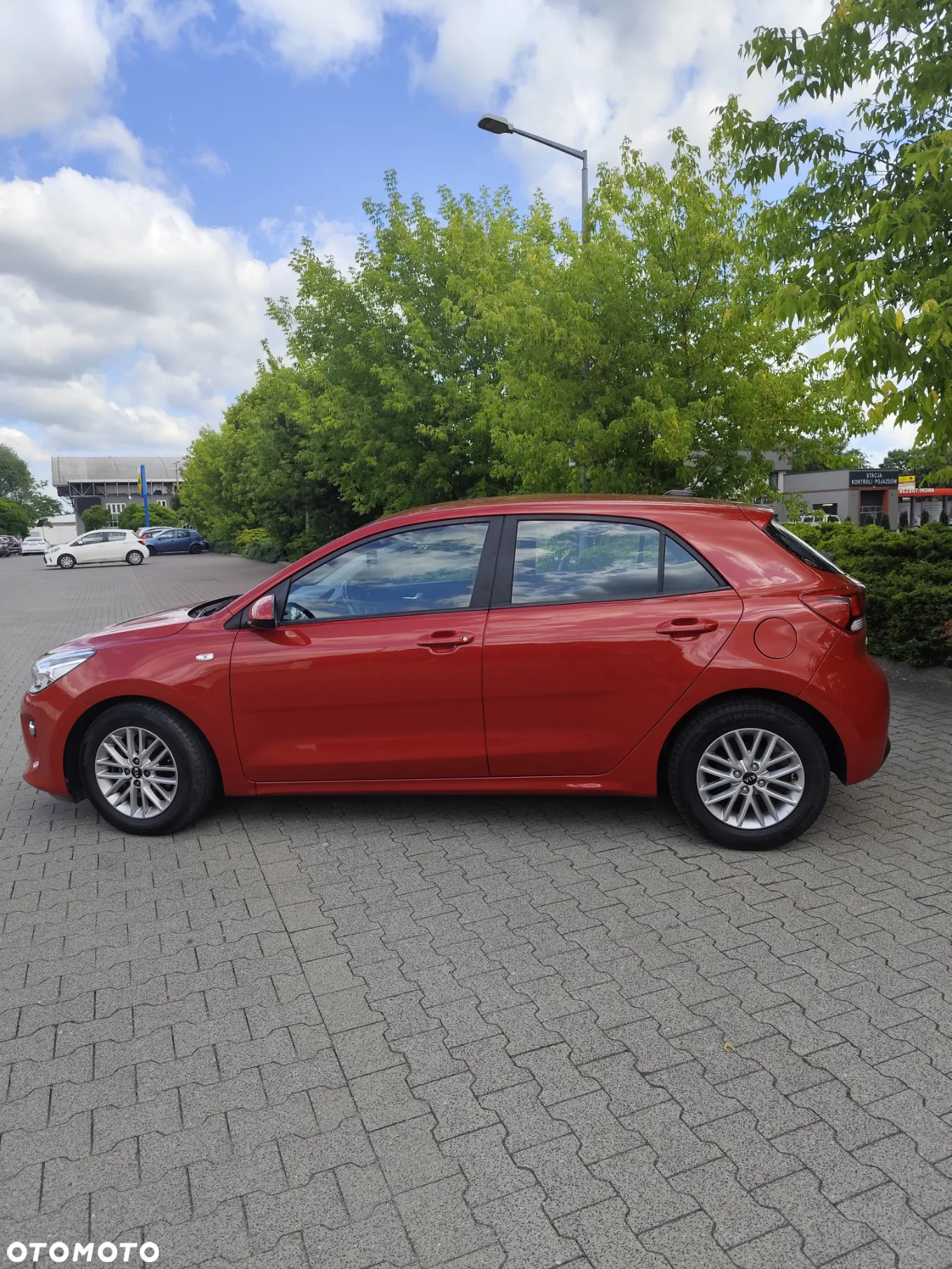 Kia Rio - 3