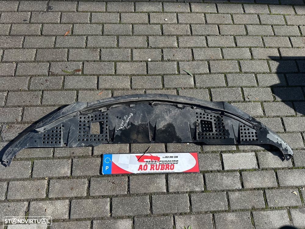 Base inferior parachoque porche cayman S 981 2013 - 1