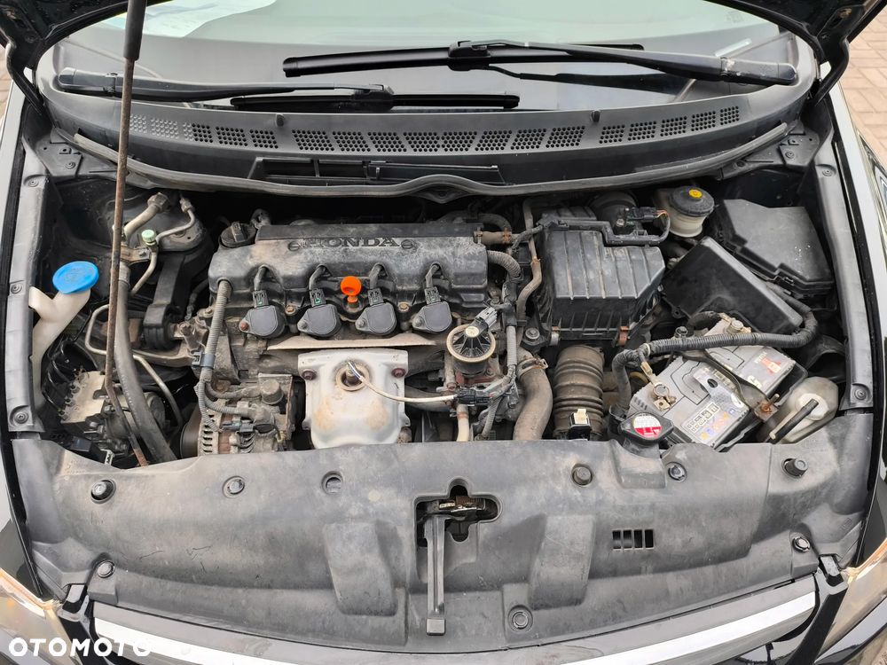 Honda Civic 1.8 Comfort - 30