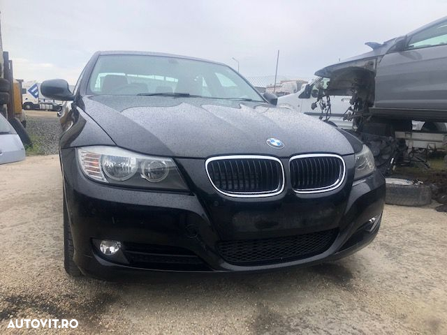Dezmembrez BMW 320 E90 Facelift 2012 - 6