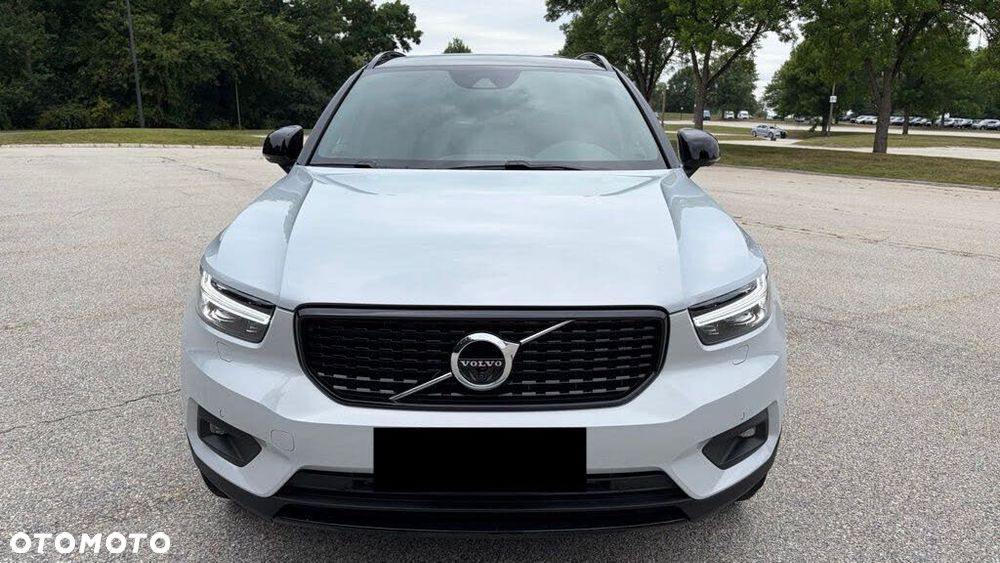 Volvo XC 40 T5 AWD Geartronic R-Design - 9