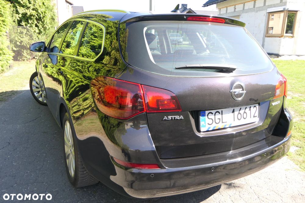 Opel Astra 1.4 EcoFLEX Innovation - 11