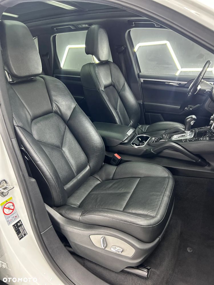 Porsche Cayenne Diesel - 14