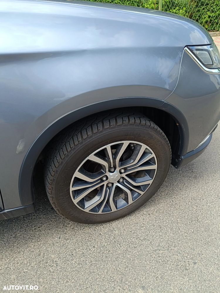 MITSUBISHI Outlander 2016 — imagine 19