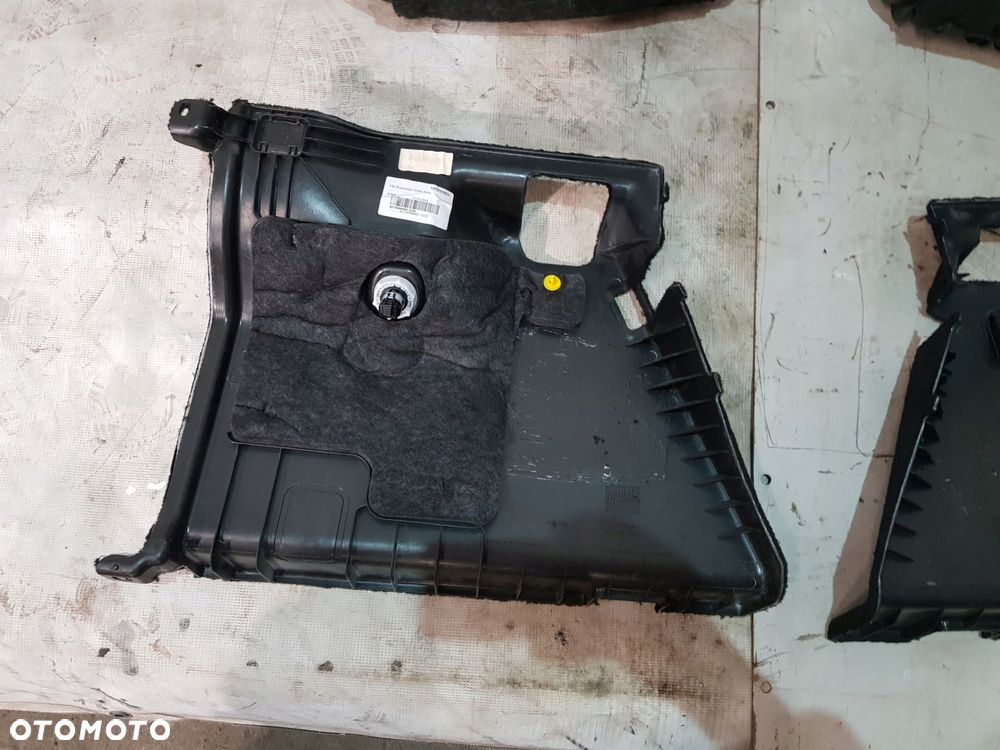 boczek tapicerka bagażnika a2126903641 mercedes e-klasa w212 lci kombi 4szt - 7