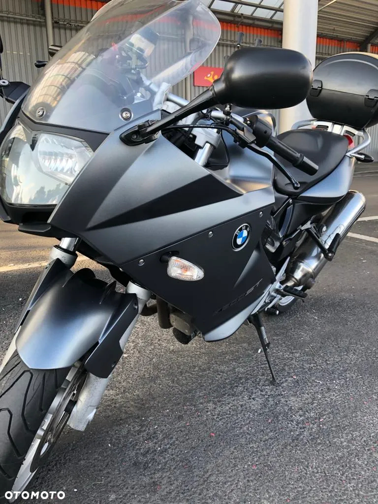 BMW F - 3