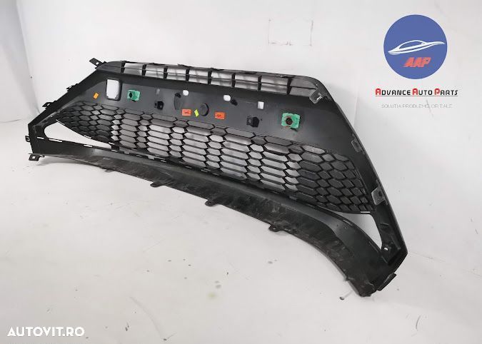 Grila Centrala Inferioara originala cu senzori Toyota C-HR 1 [facelift - 5