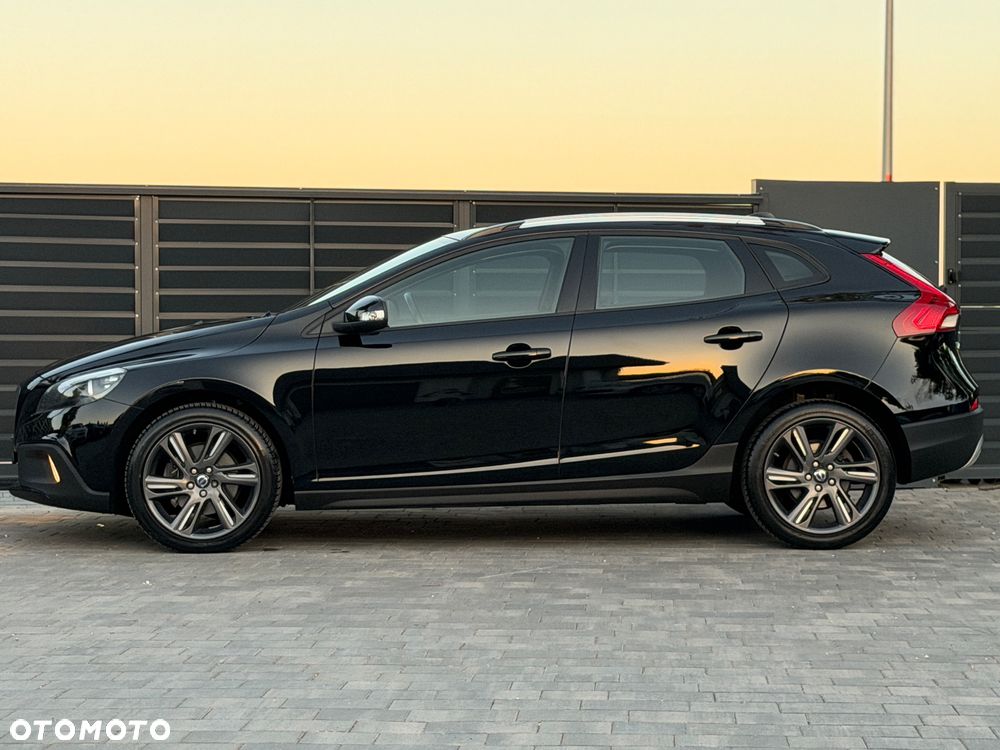 Volvo V40 Cross Country D2 Kinetic - 2