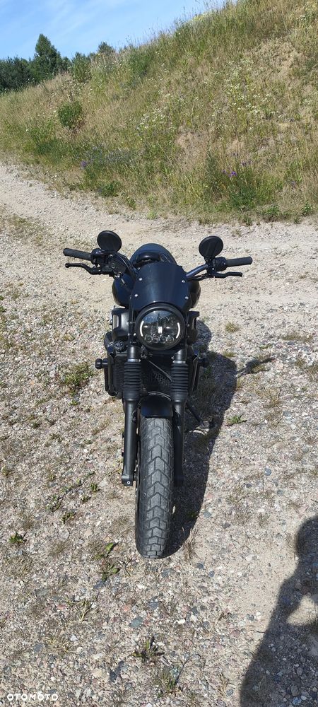 Yamaha XSR - 8