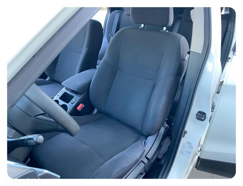 Nissan Qashqai - 12