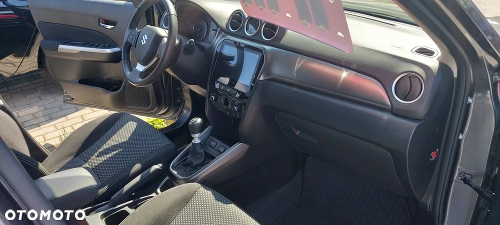 Suzuki Vitara 1.4 Boosterjet mHEV Premium Plus 2WD - 5