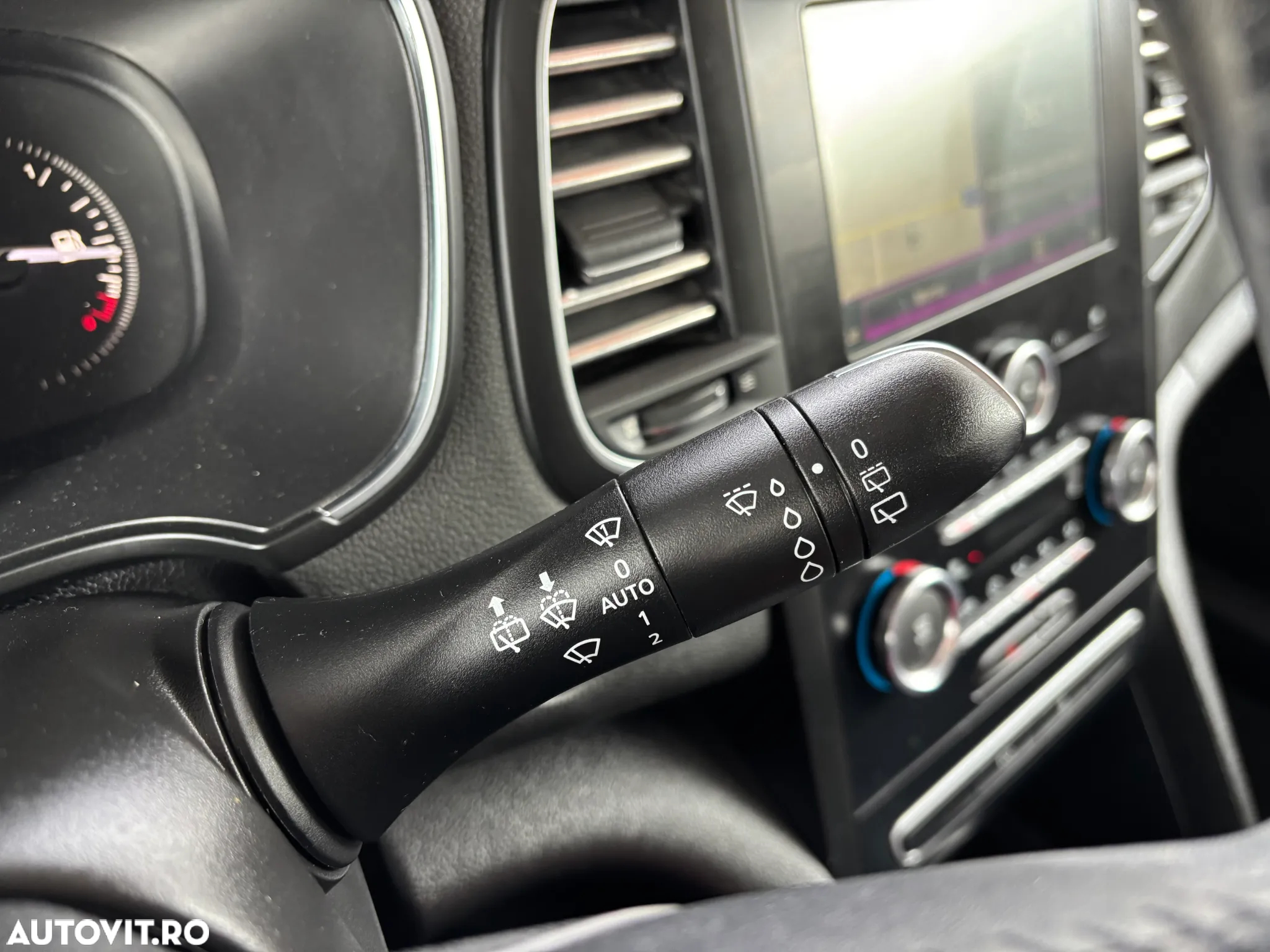 Renault Megane ENERGY dCi Business - 24