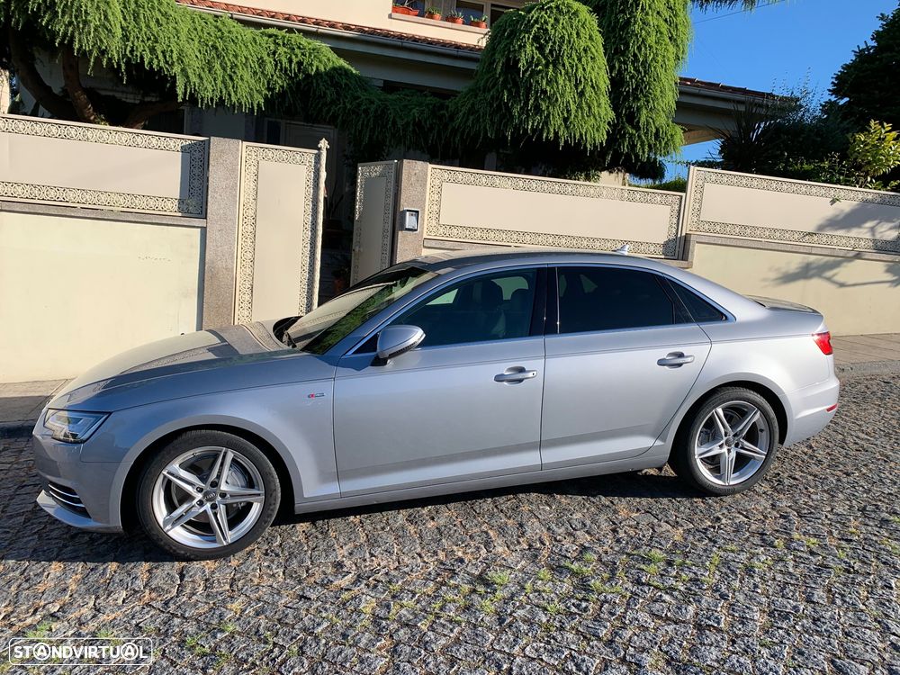 Audi A4 2.0 TDI S-line S tronic - 1