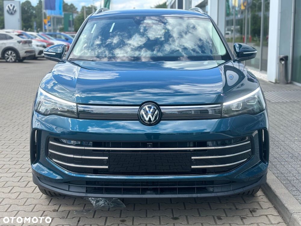 Volkswagen Tiguan 1.5 eTSI Elegance DSG - 8