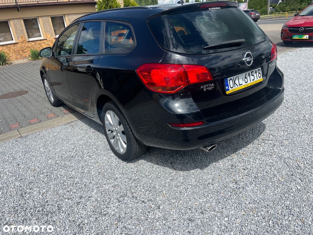 Opel Astra 1.4 Turbo Automatik 150 Jahre - 3