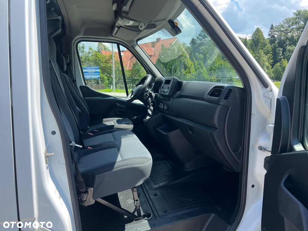 Renault Master - 22