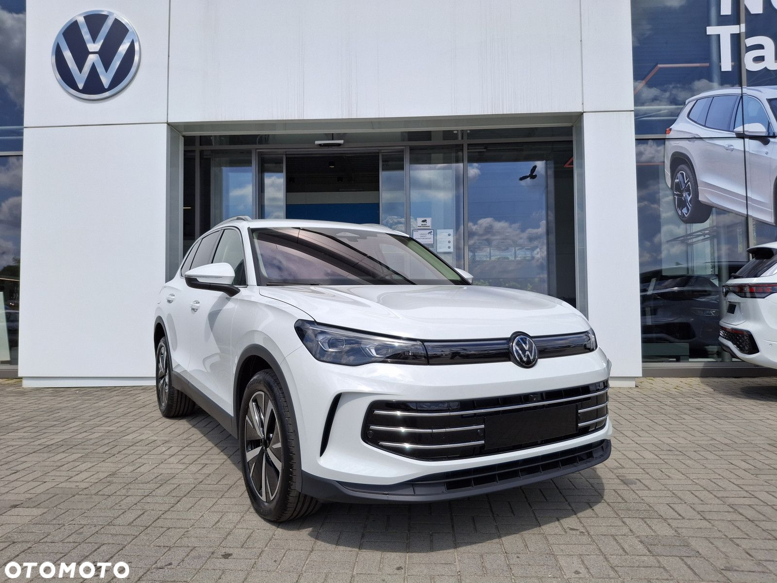 Volkswagen Tiguan - 3