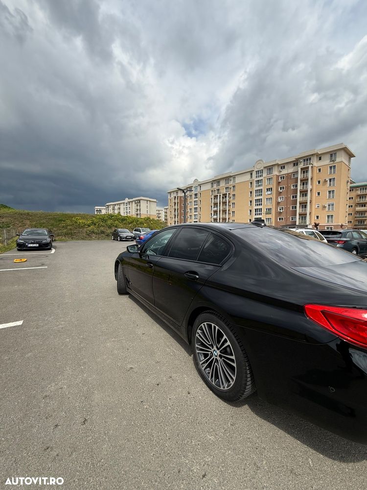 BMW Seria 5 520d Aut. Sport Line - 14