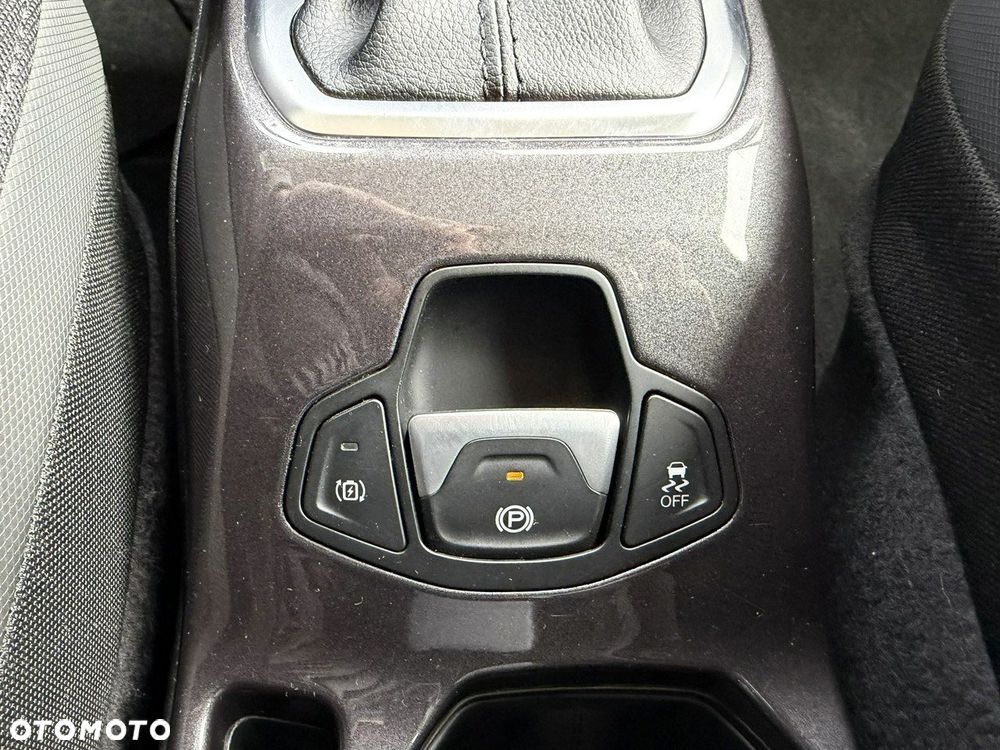 Jeep Renegade 1.3 T-GDI 4xe Automatik Limited - 25