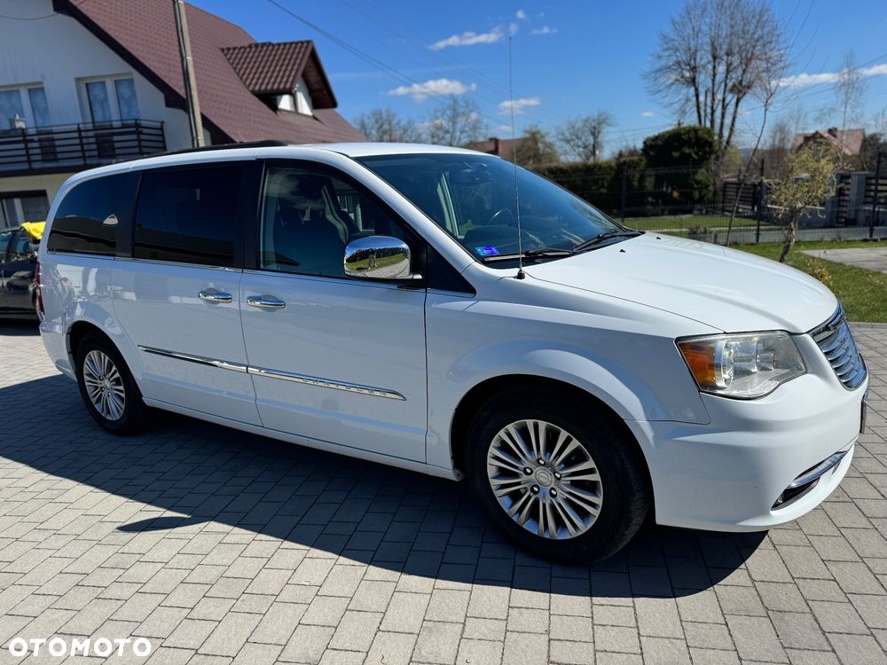 Chrysler Town & Country 3.6 Touring - 3