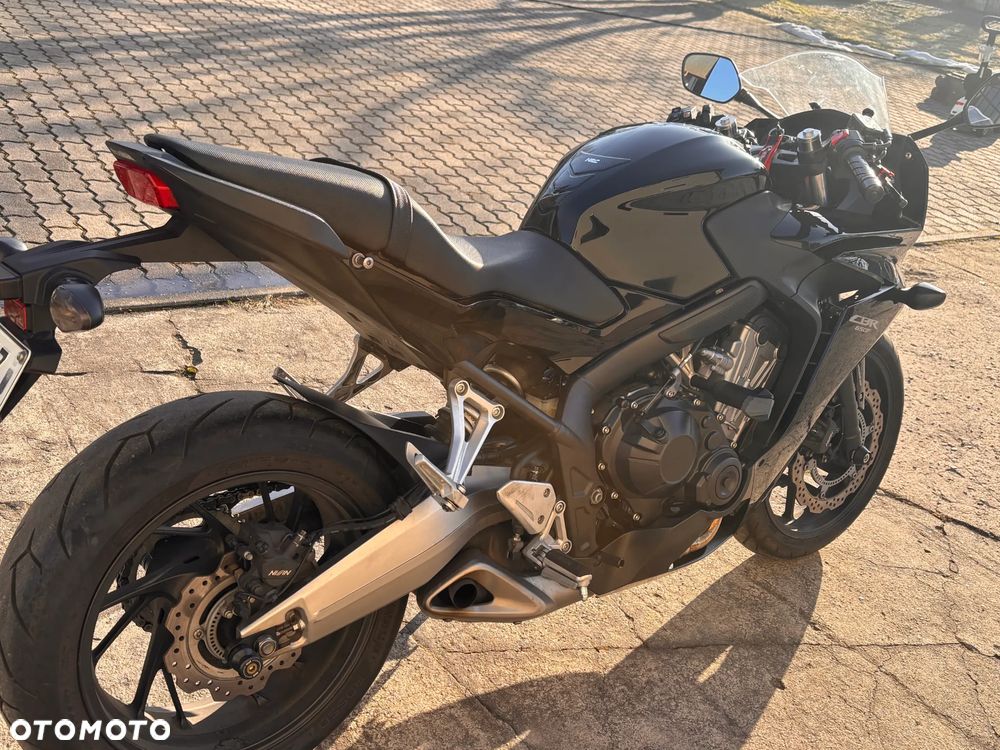 Honda CBR - 5