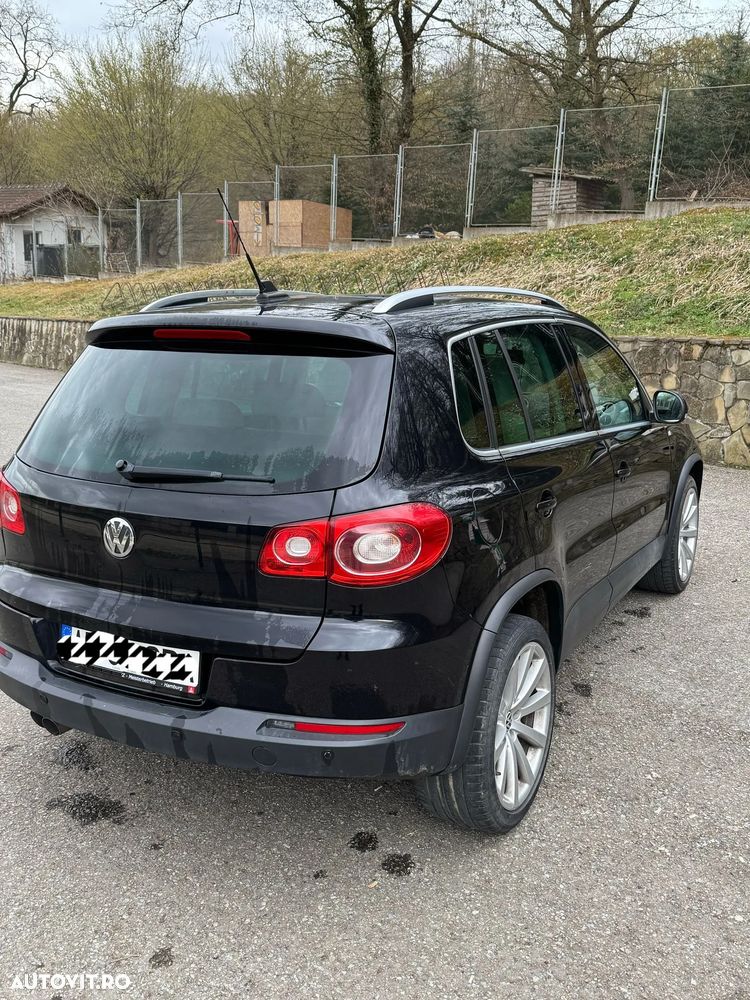 Volkswagen Tiguan 2.0 TDI 4Motion DSG Sport & Style - 6