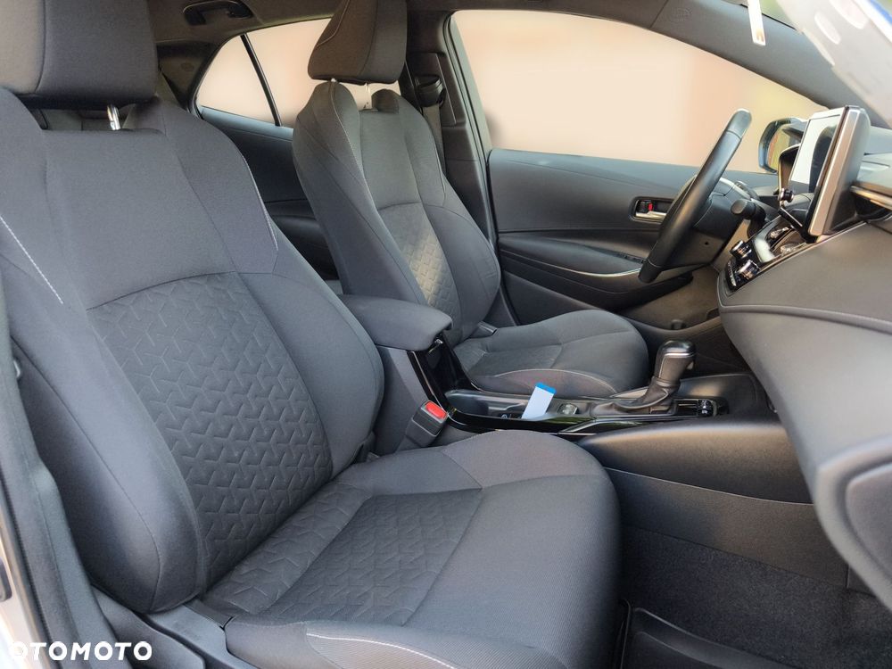 Toyota Corolla - 9