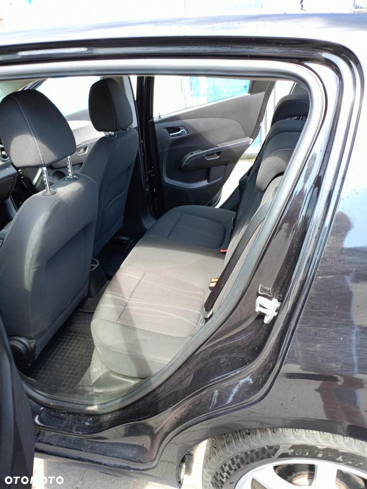 Chevrolet Aveo - 7