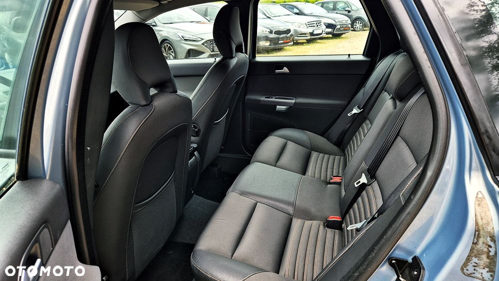Volvo V50 1.8 Summum - 29